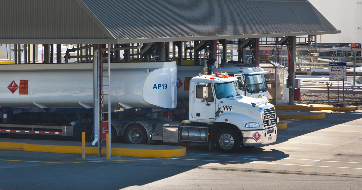 Fuel solutions for your onroad fleet Mobil™ New Zealand